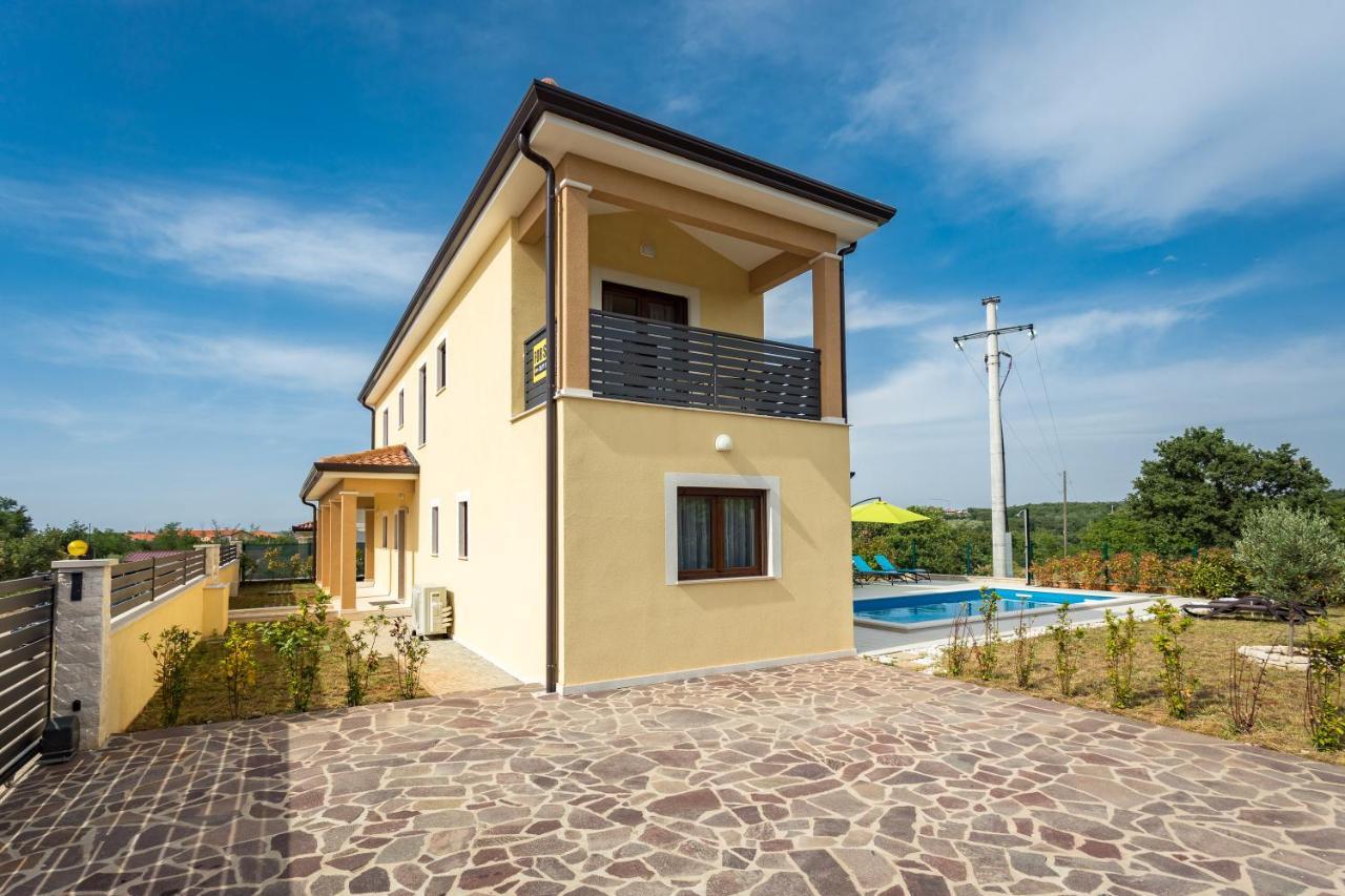 Villa Carneol Kaldanija ภายนอก รูปภาพ