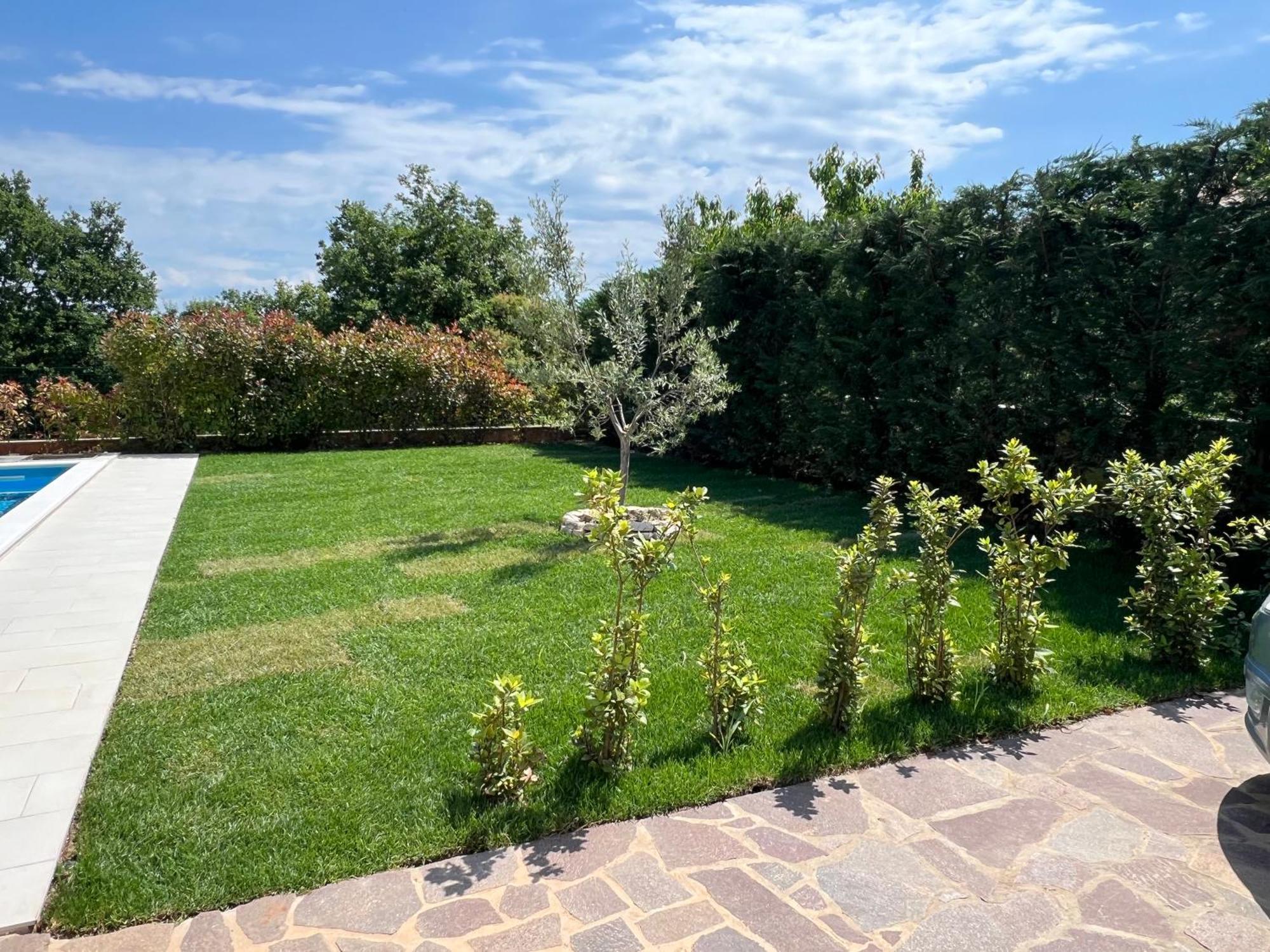 Villa Carneol Kaldanija ภายนอก รูปภาพ